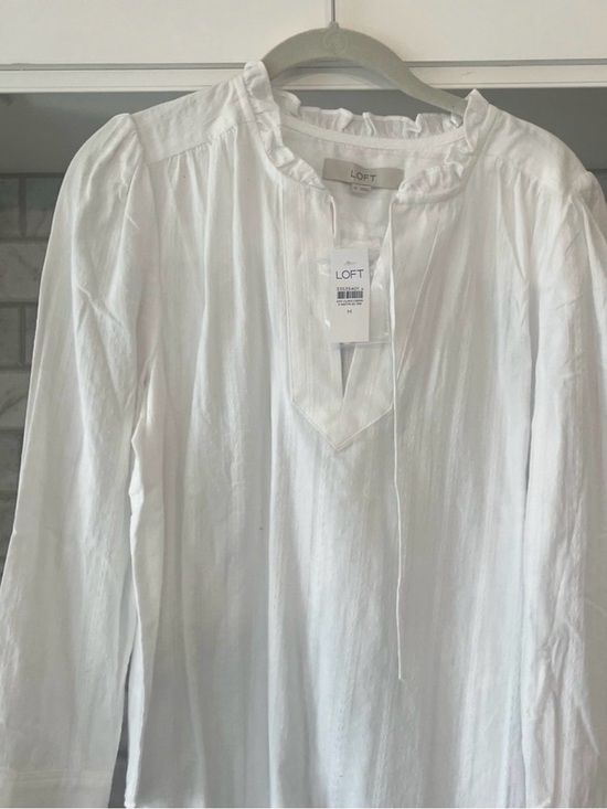 LOFT Tops - LOFT Crisp White Long Sleeve Top